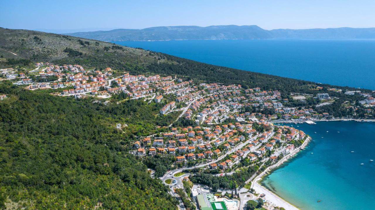 Apartments Marea Rabac Esterno foto